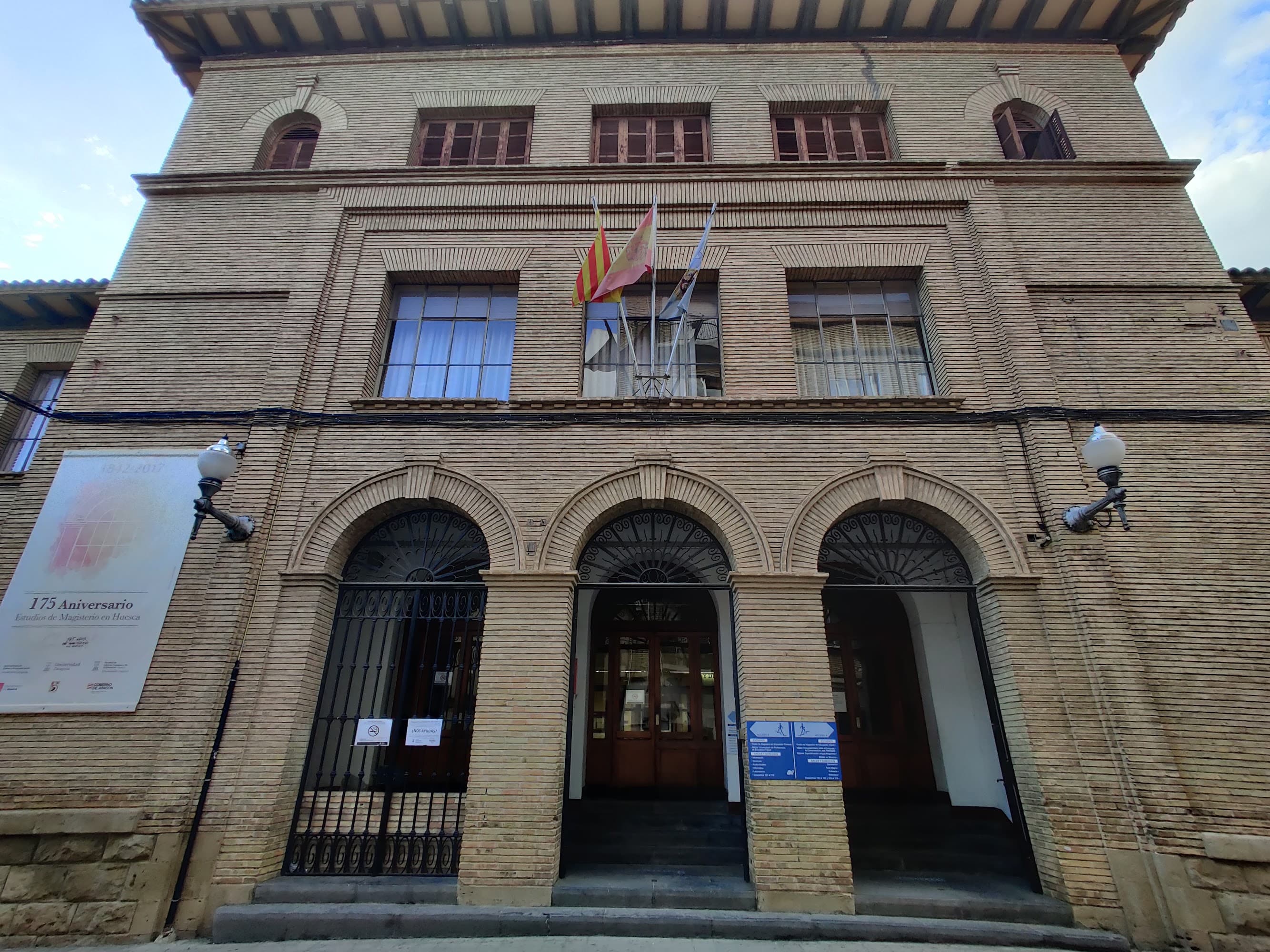 Foto secundaria del campus Facultad de Ciencias Humanas y de la Educación