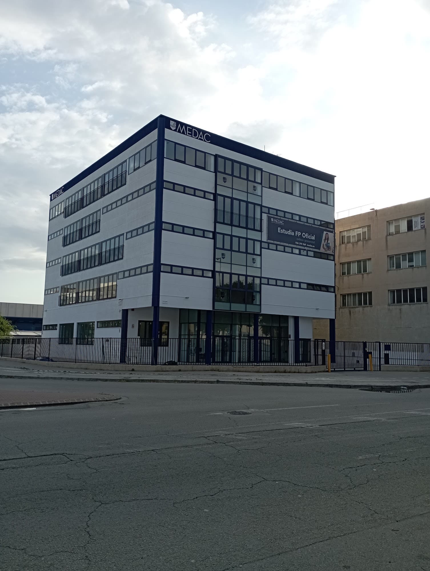 Foto secundaria del campus MEDAC Hospitalet