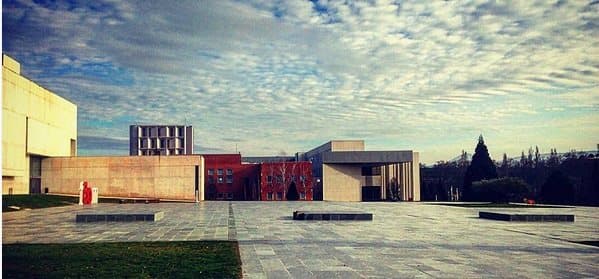 Foto secundaria del campus Facultad de Derecho