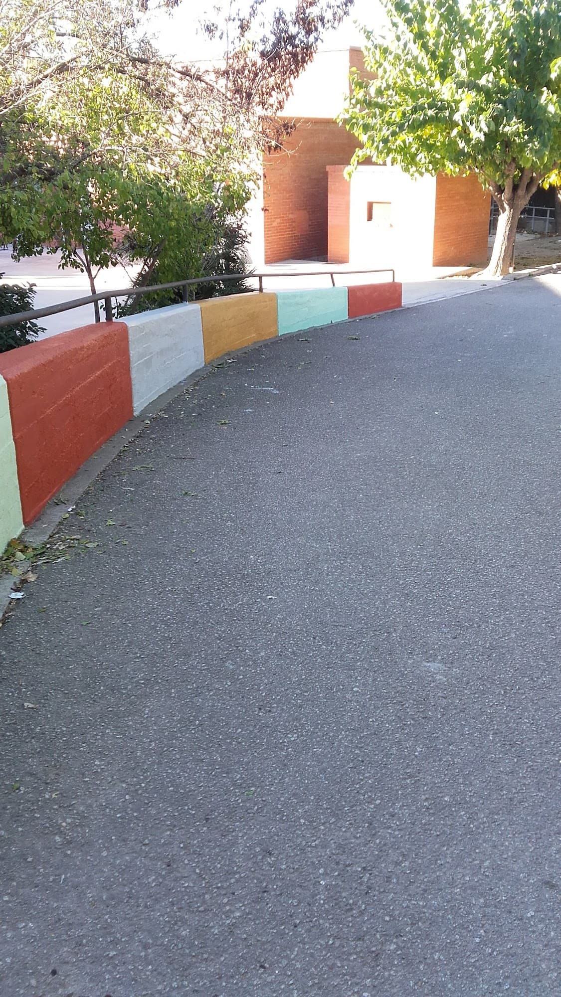 Foto secundaria del campus Institut Alt Penedès