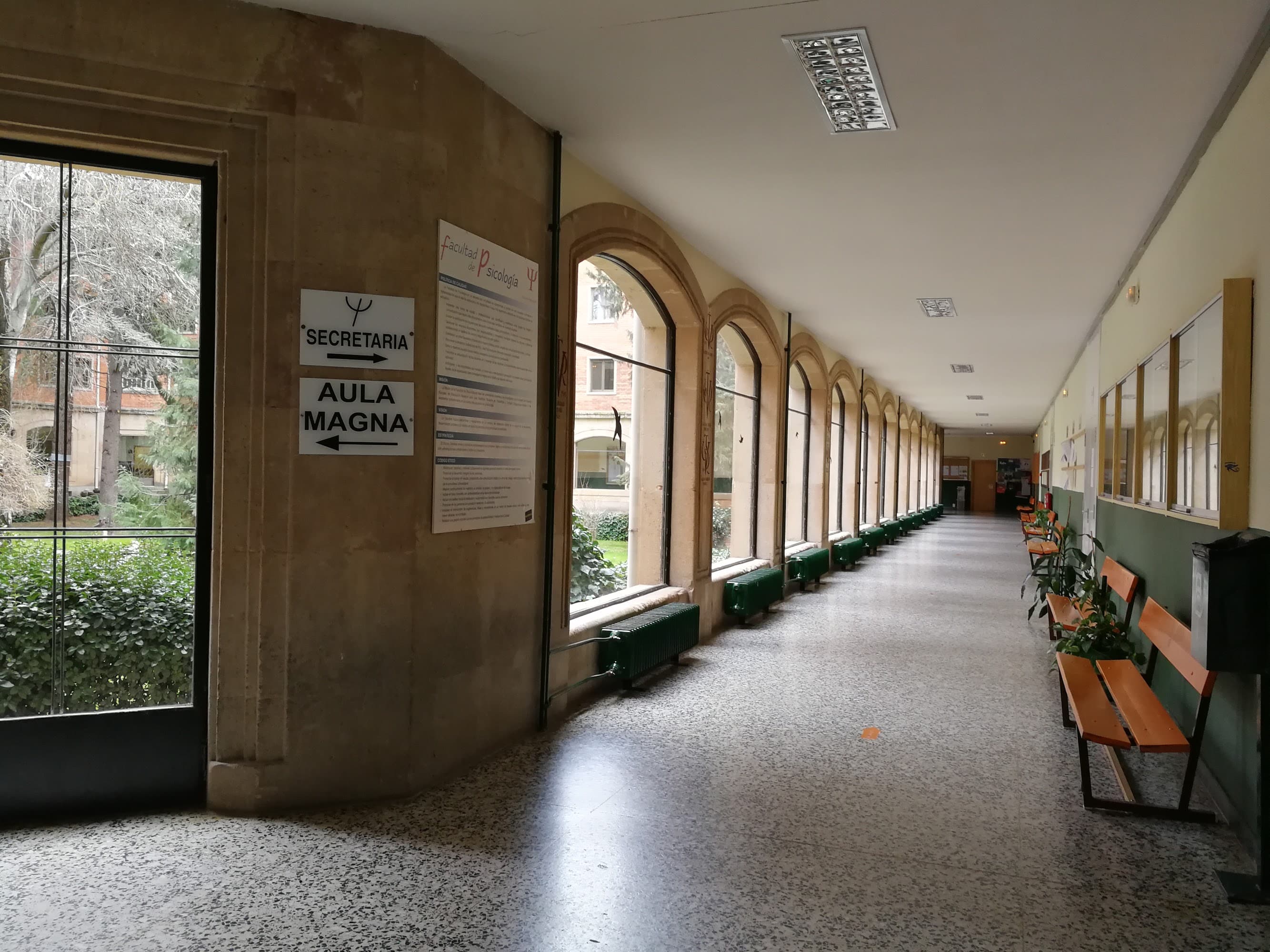Foto secundaria del campus Facultad de Psicología