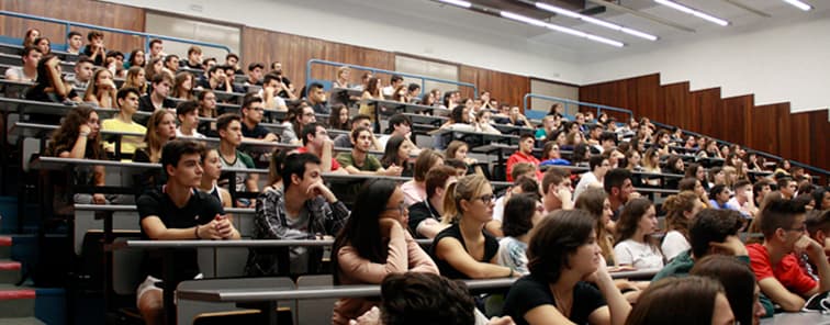 Foto secundaria del campus Facultad de Física