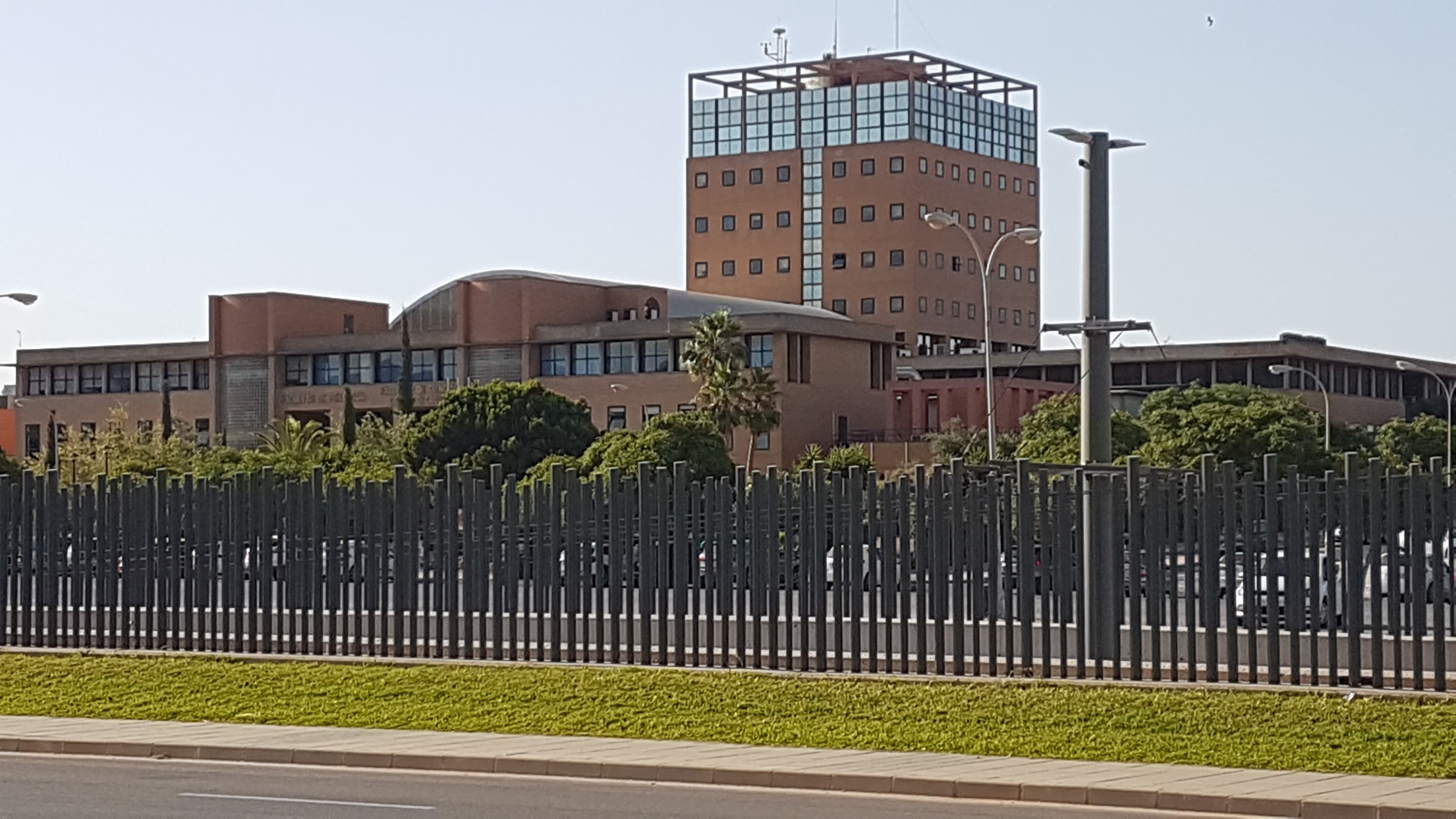 Foto secundaria del campus Facultad de Ciencias de la Educación