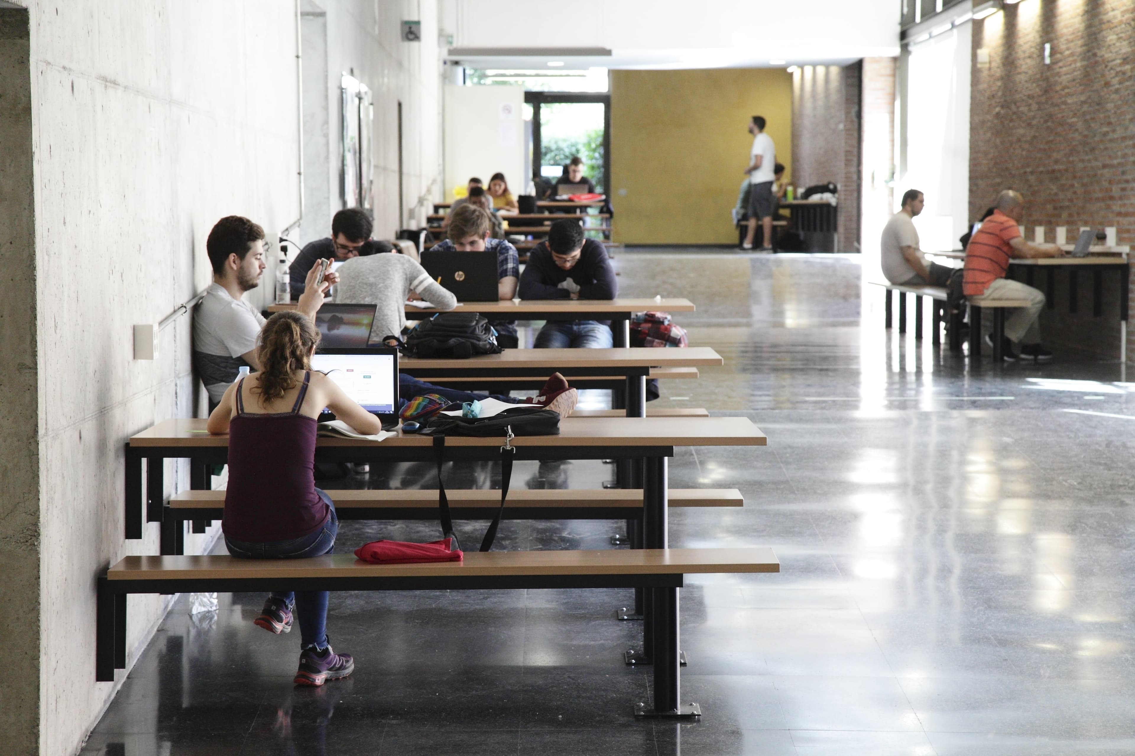 Foto secundaria del campus Escuela de Ingeniería