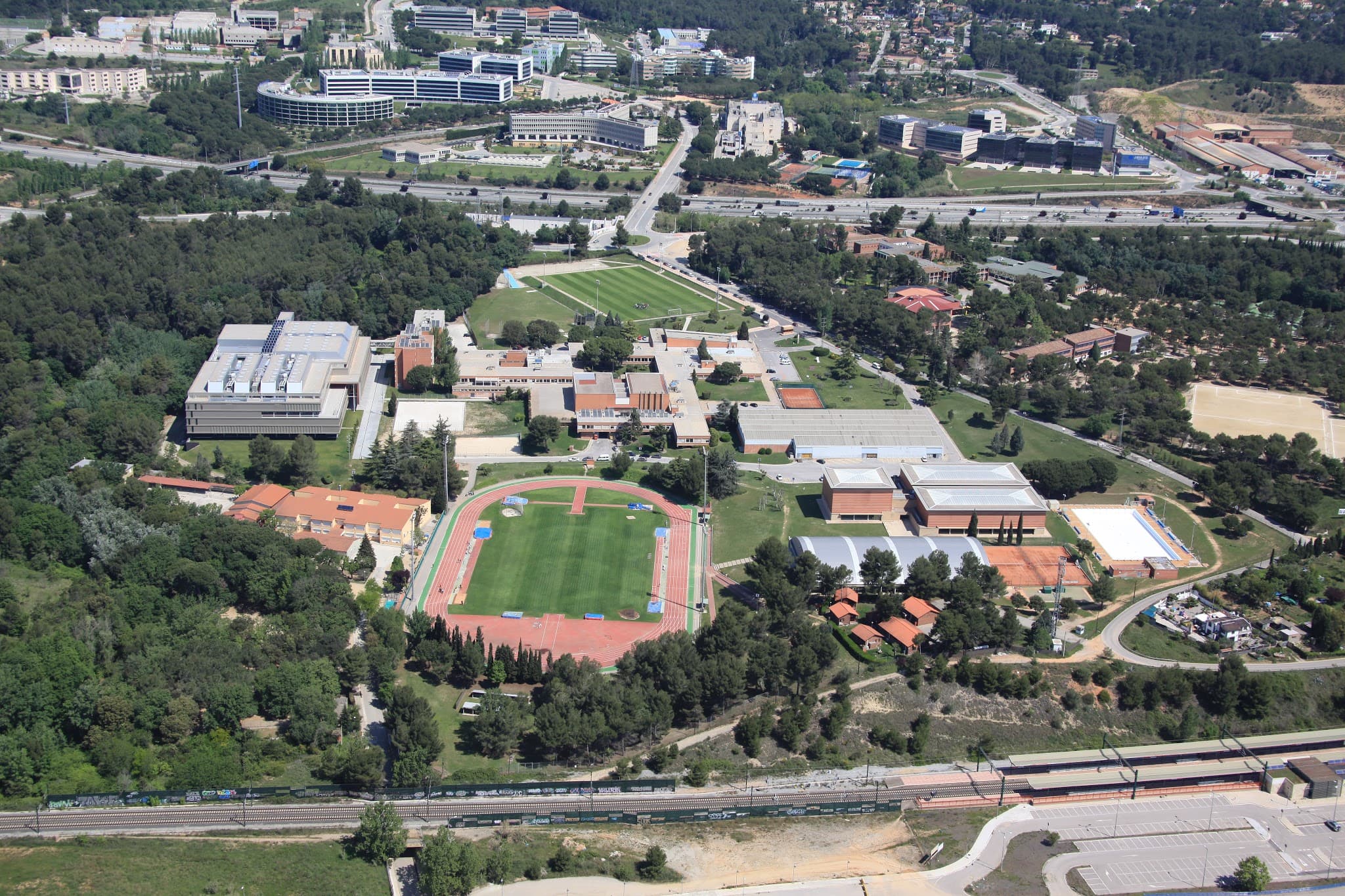 Foto del campus Institut Centre d'Alt Rendiment Esportiu