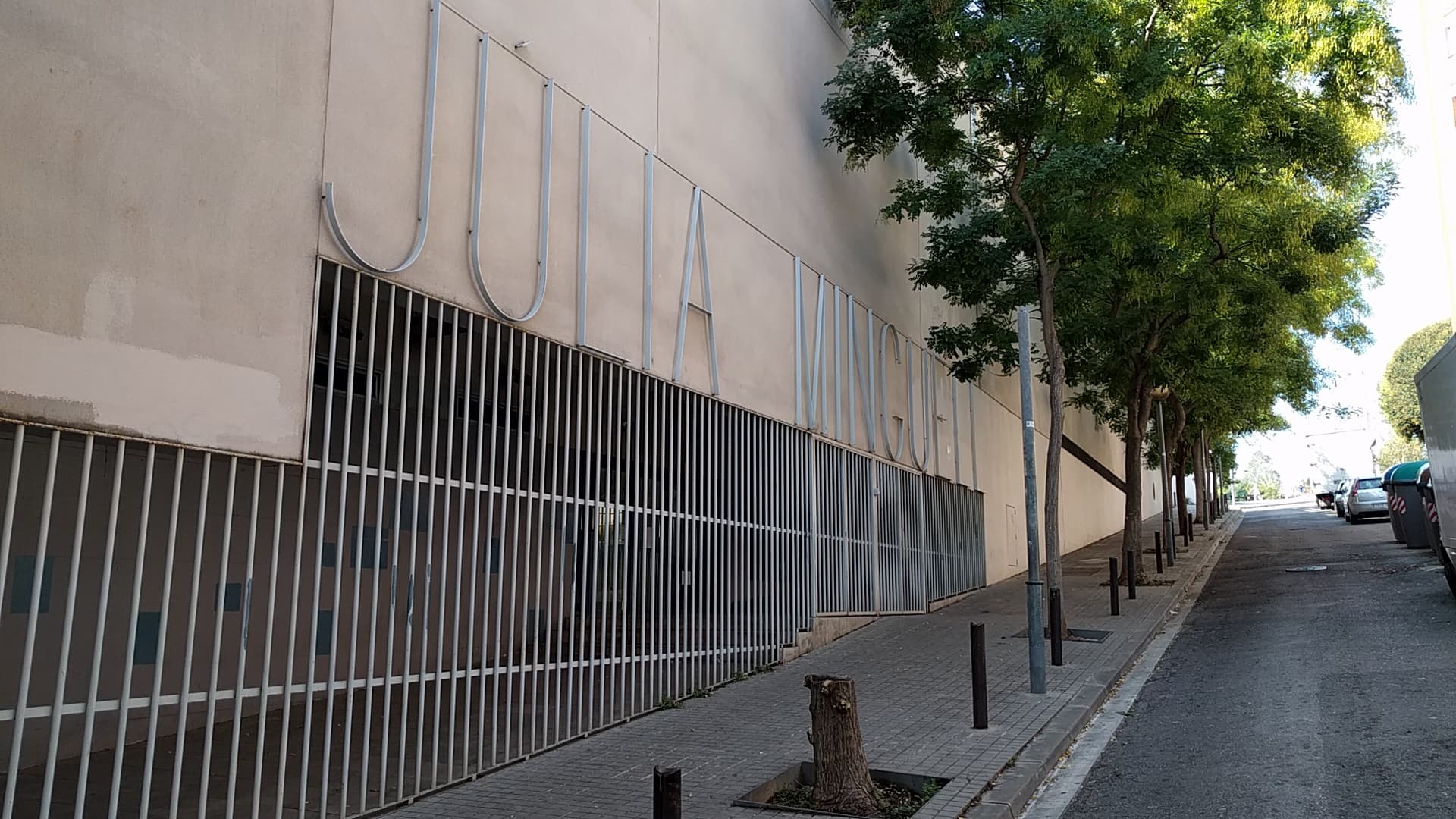 Foto secundaria del campus Institut Júlia Minguell