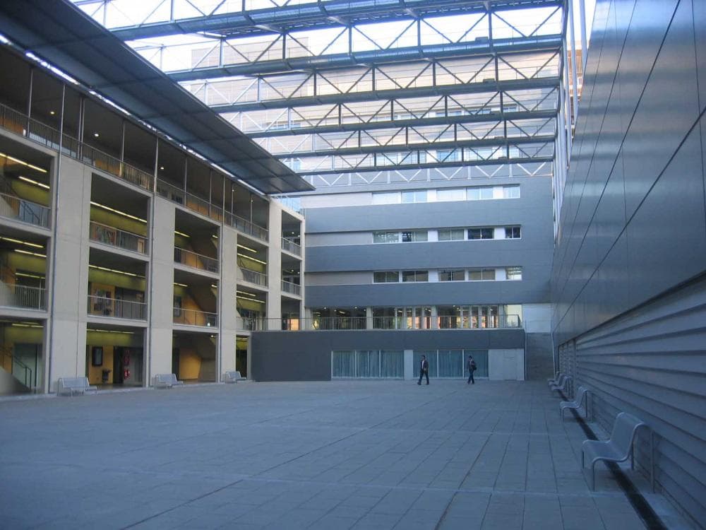Foto del campus Facultad de Física