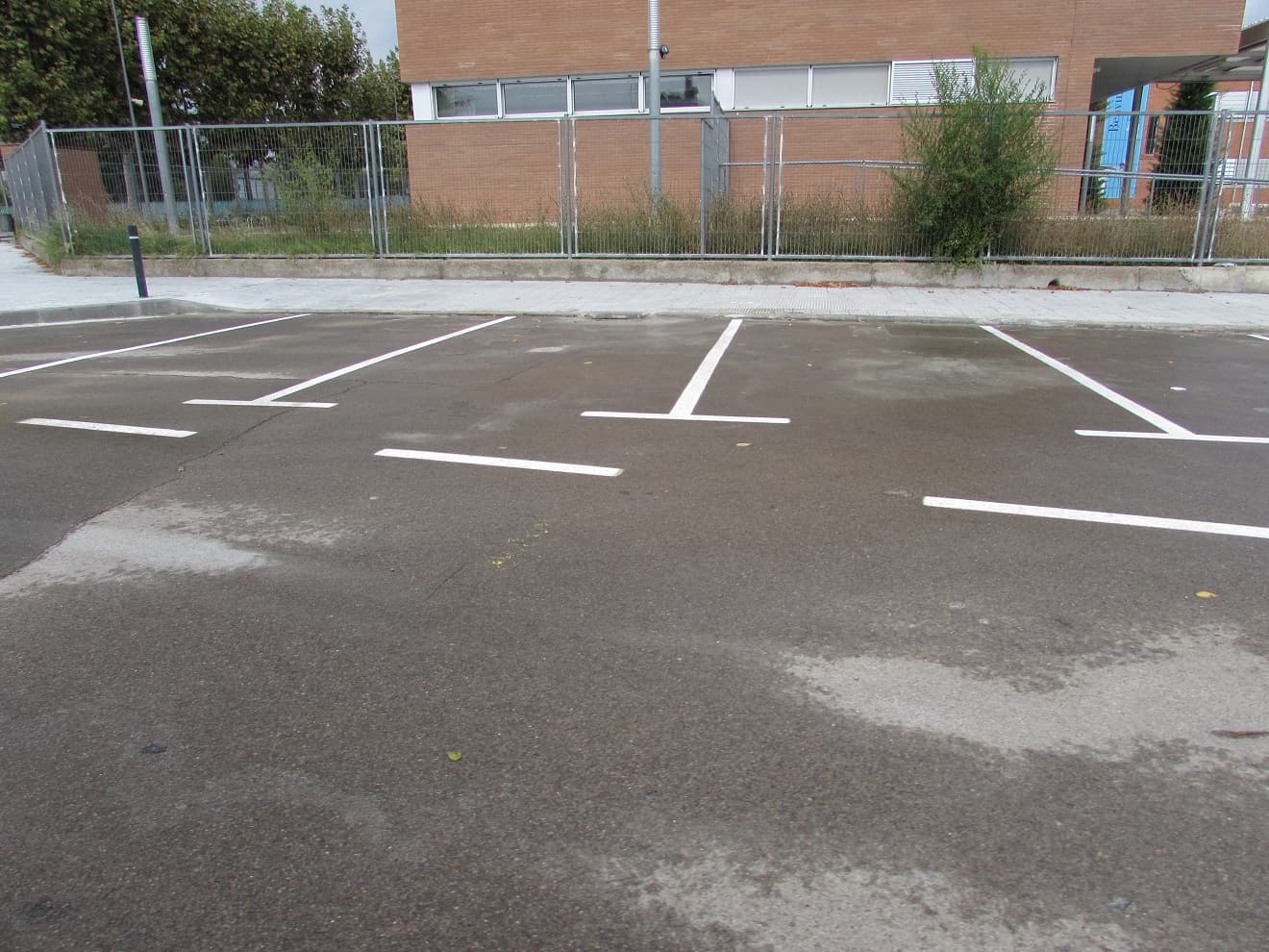 Foto secundaria del campus Institut Milà i Fontanals (Igualada)