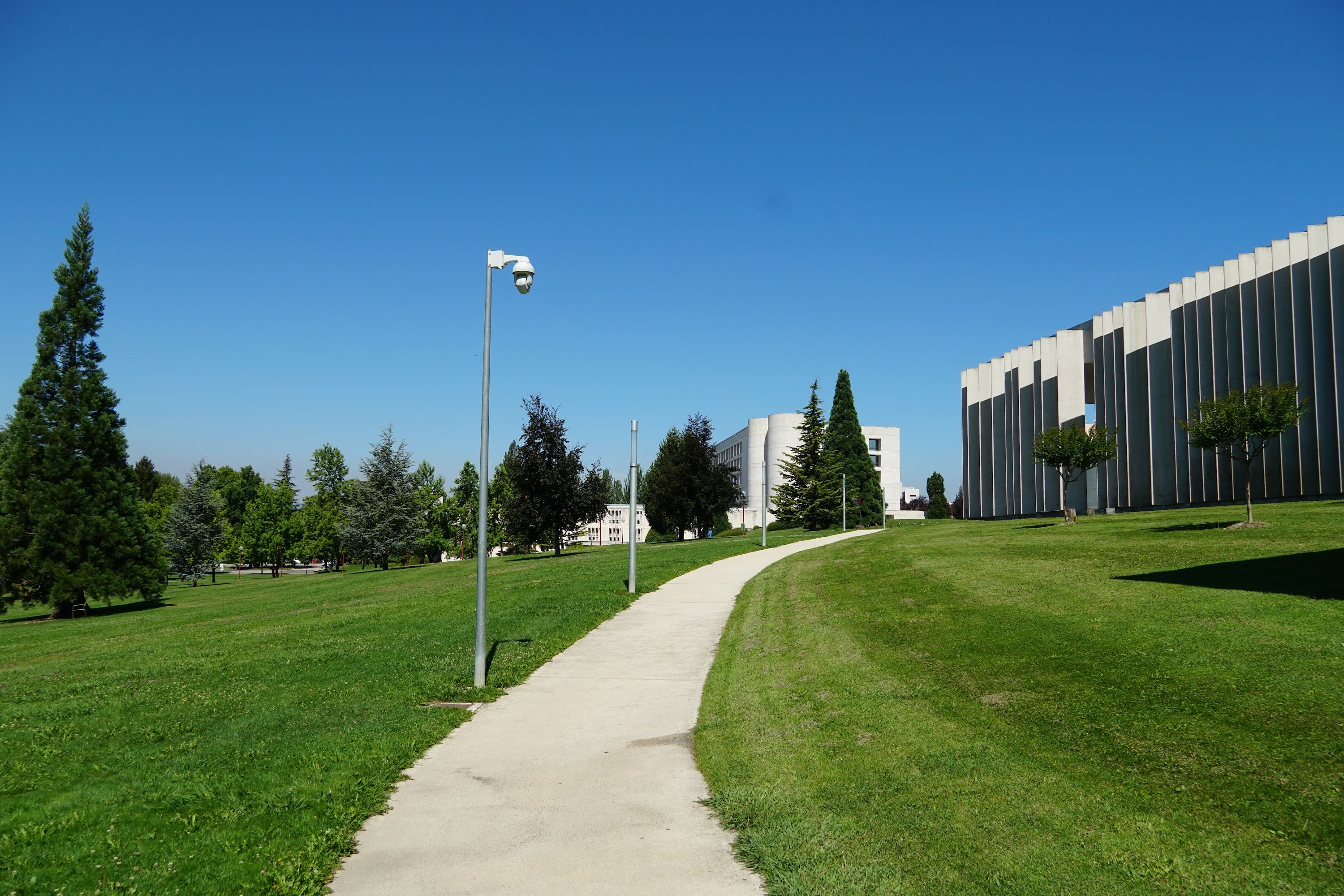 Foto secundaria del campus Universidad de Navarra