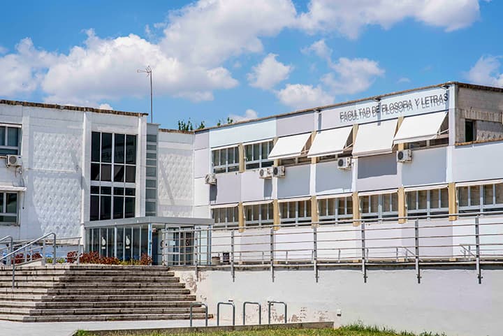 Foto del campus Facultad de Filosofía y Letras