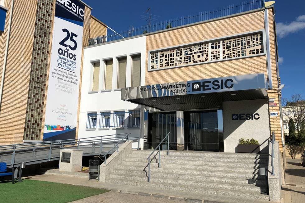 Foto secundaria del campus Escuela Superior de Gestión Empresarial y Marketing (ESIC)