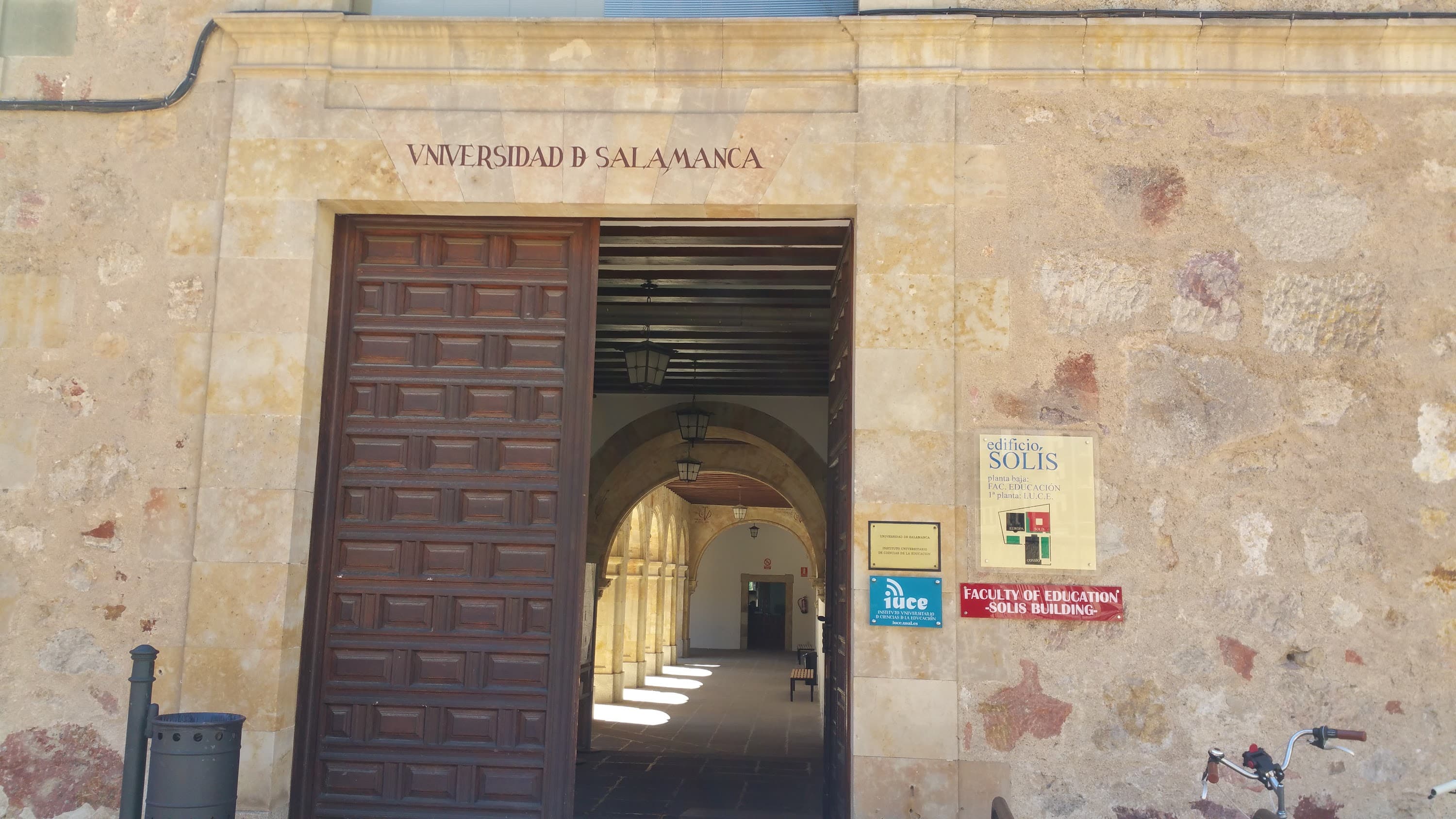 Foto secundaria del campus Facultad de Educación