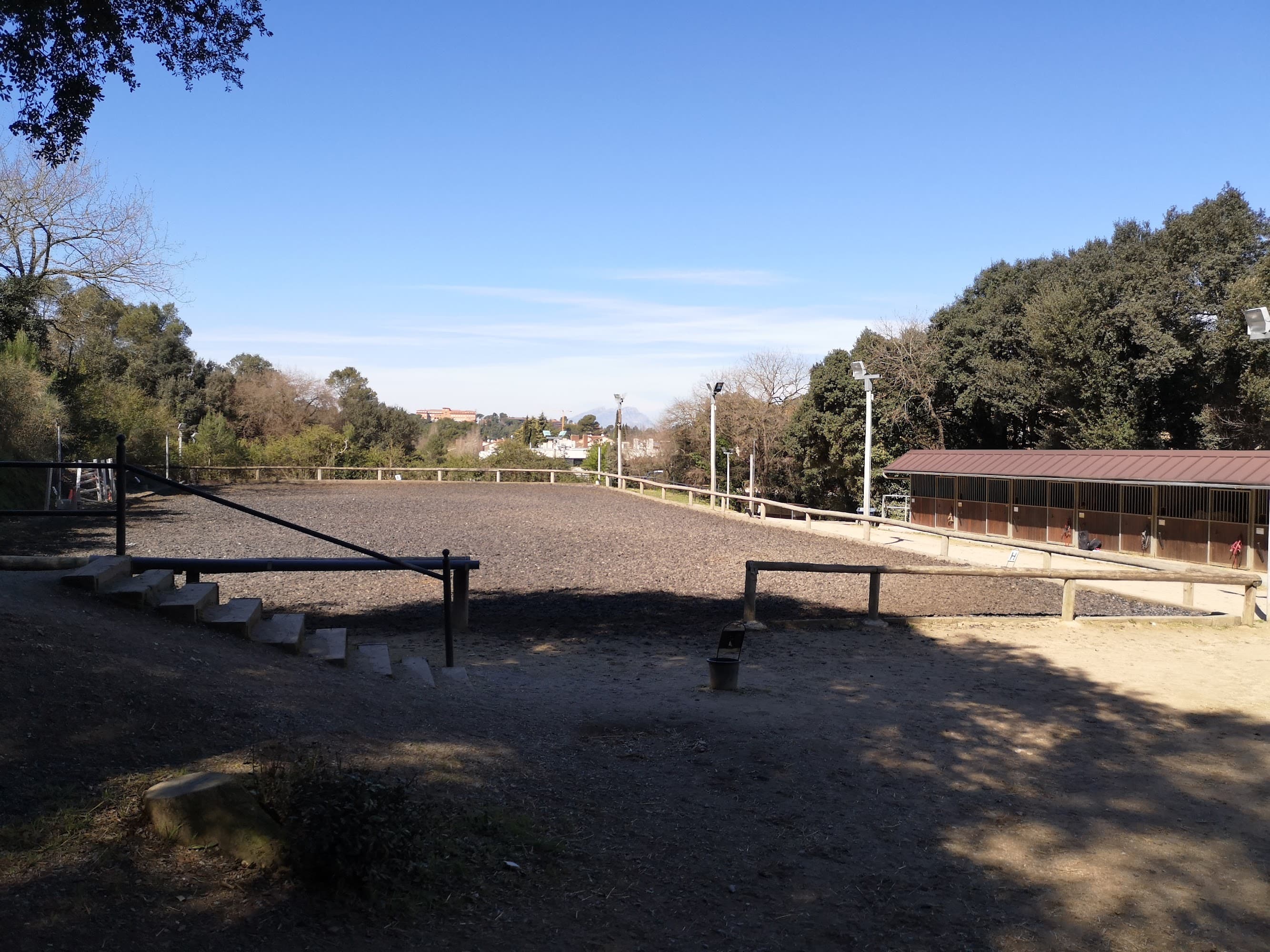 Foto secundaria del campus Club Hípica Collserola