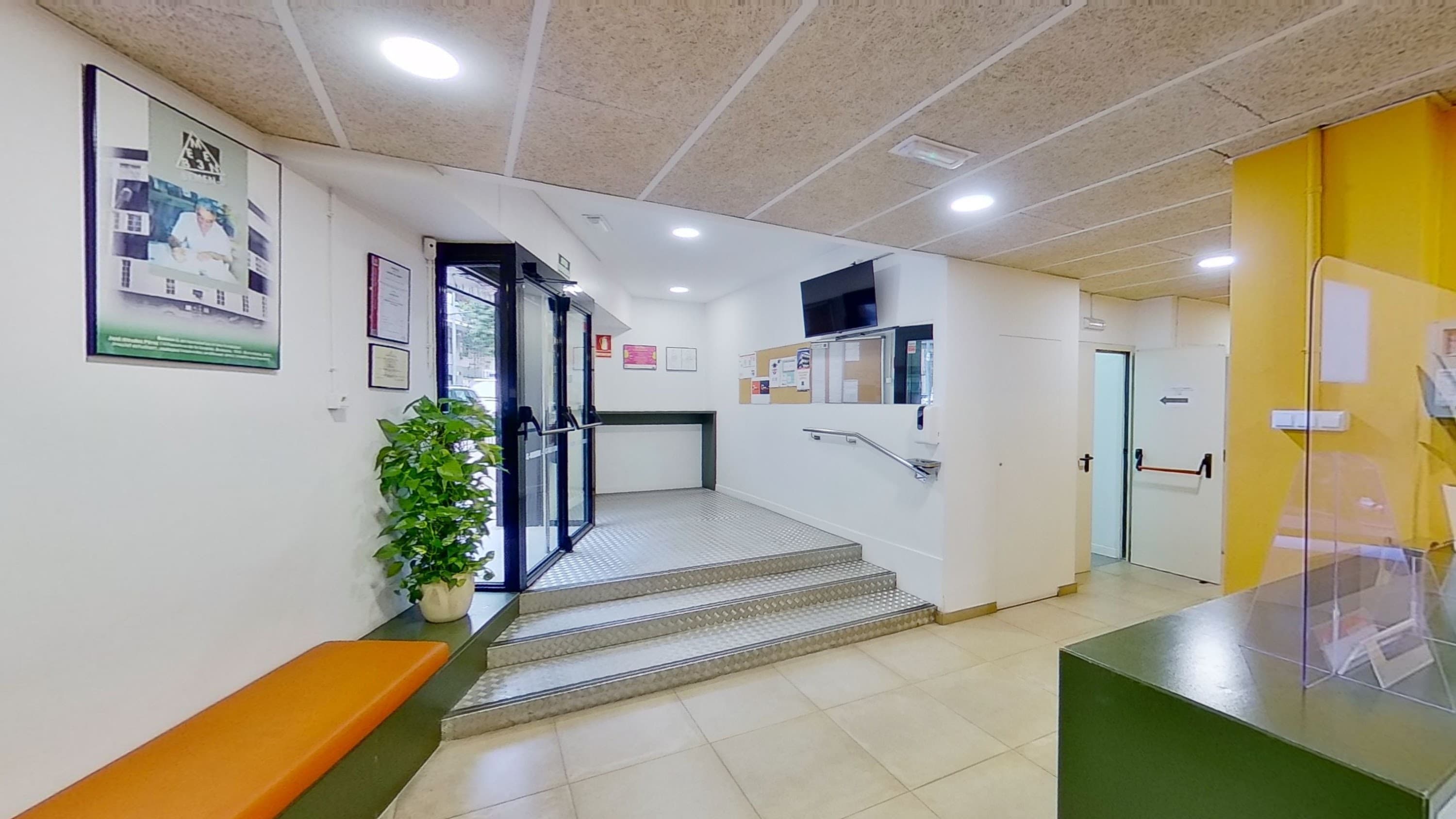Foto secundaria del campus Bemen 3