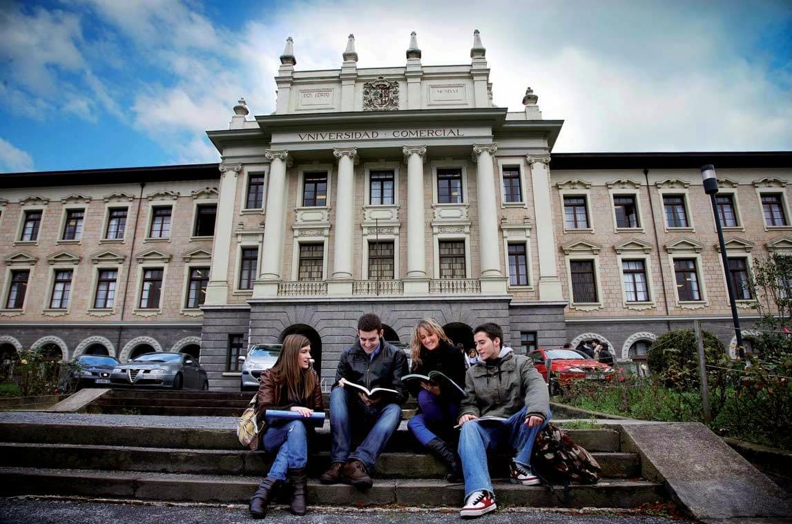 Foto del campus Facultad de Ciencias Económicas y Empresariales