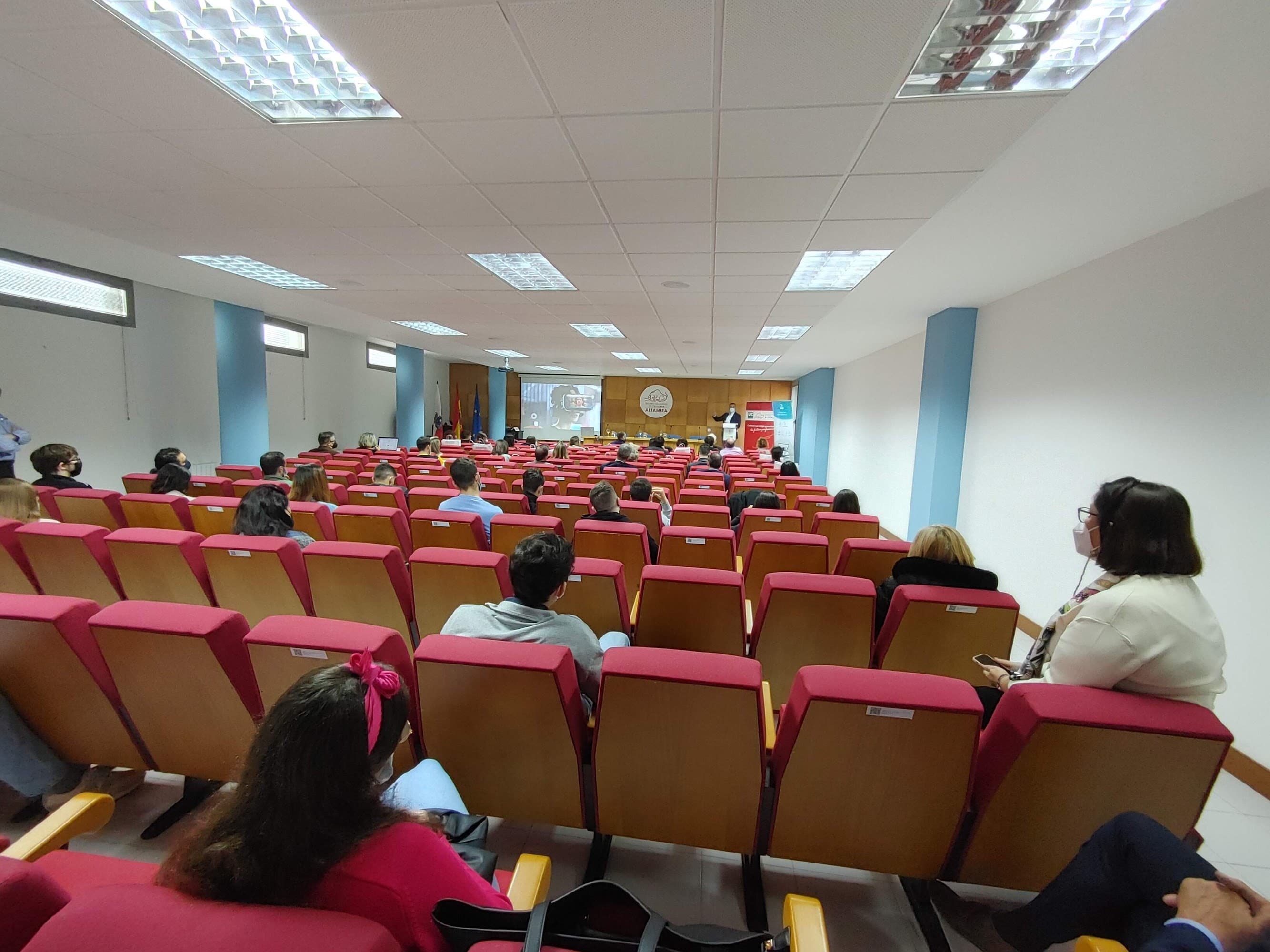 Foto secundaria del campus Escuela Universitaria de Turismo Altamira