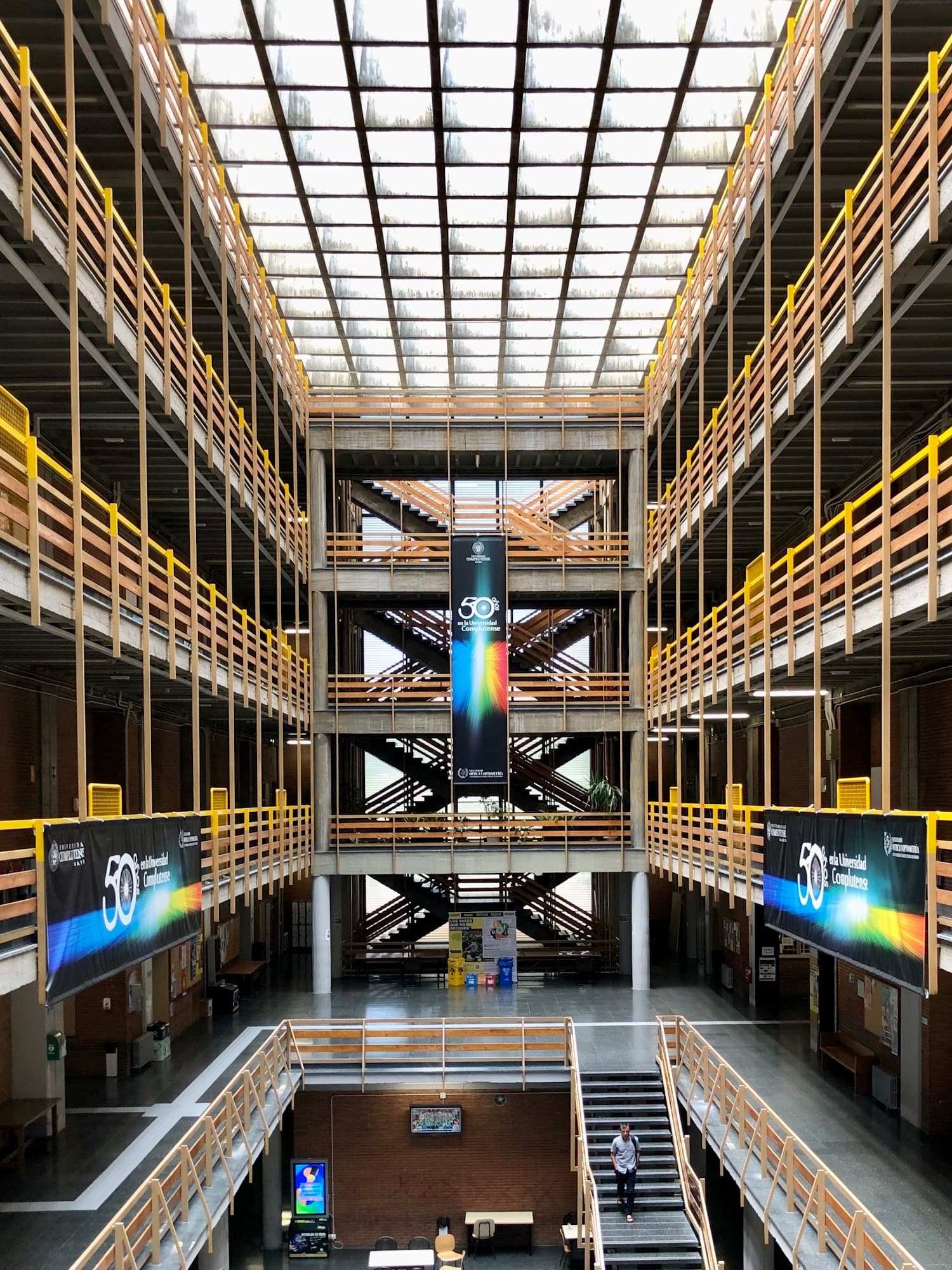 Foto del campus Facultad de Óptica y Optometría