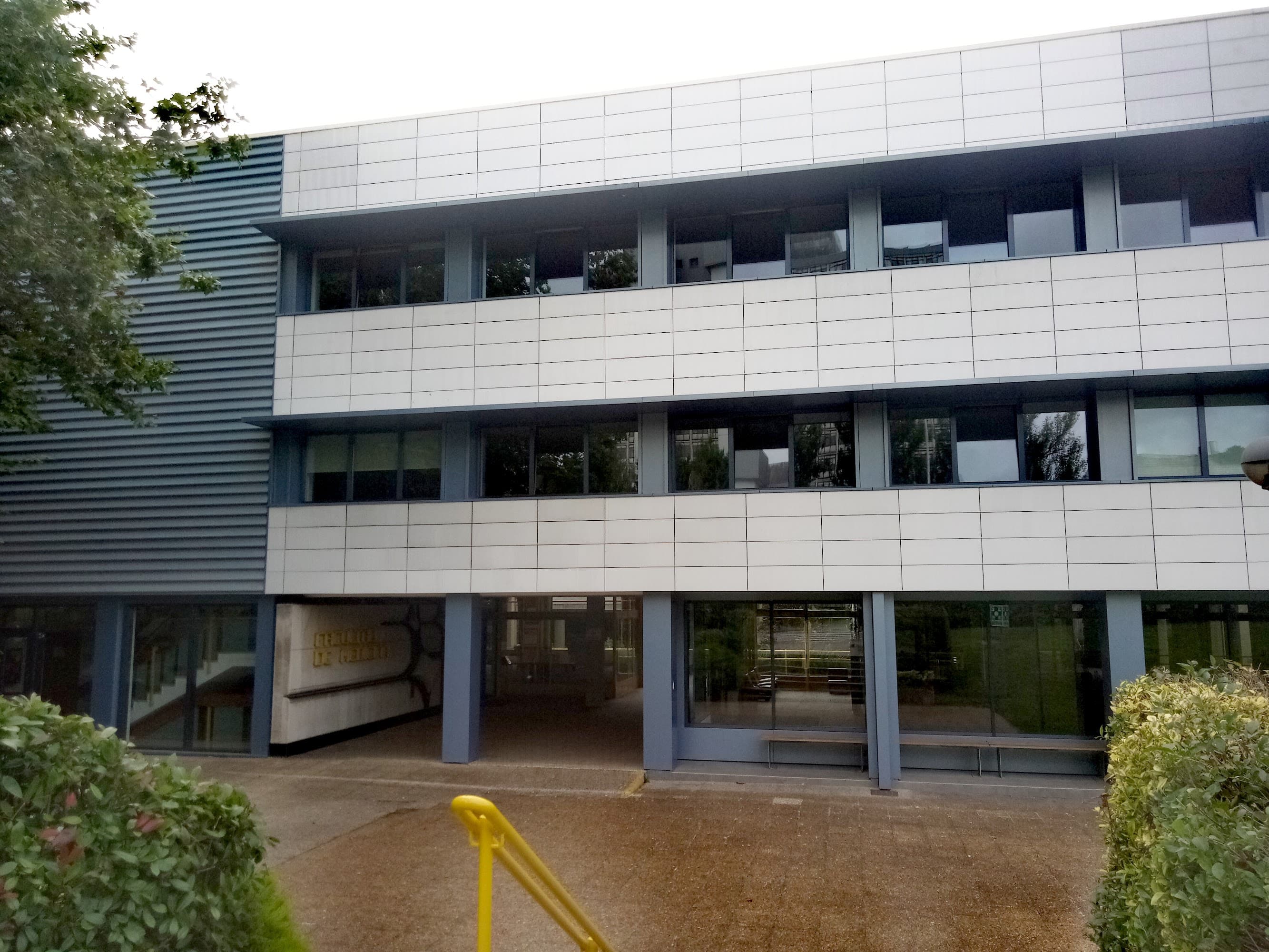 Foto secundaria del campus Facultad de Medicina