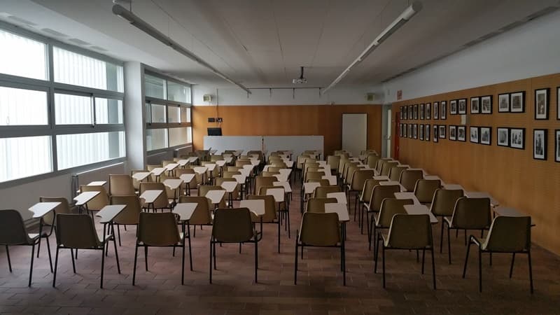 Foto secundaria del campus Institut Joan Ramon Benaprès