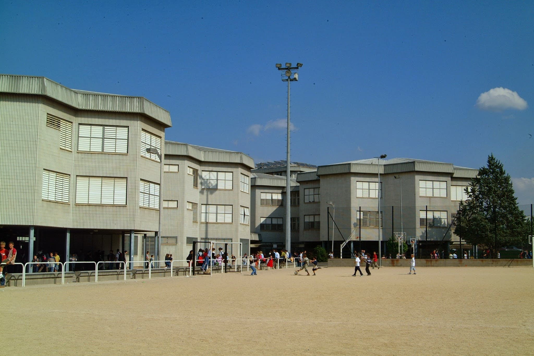 Foto secundaria del campus Col·legi Maristes Girona