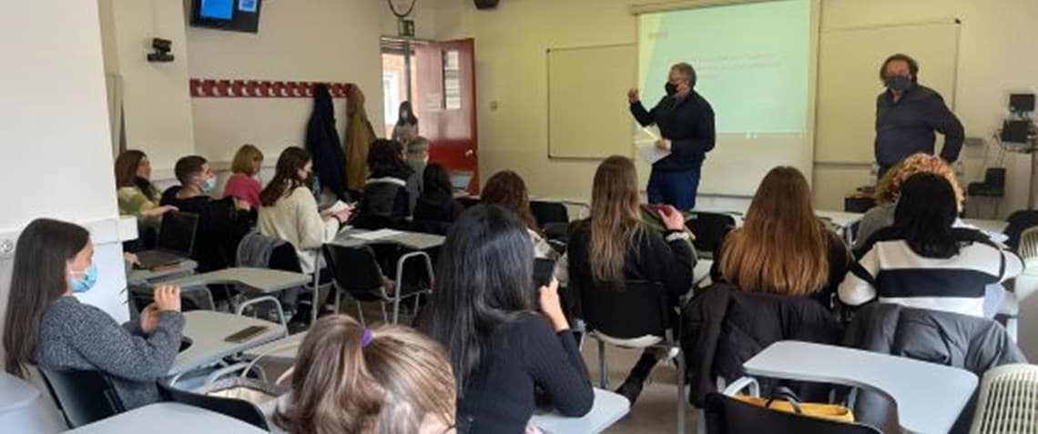 Foto secundaria del campus Facultad de Educación Social y Trabajo Social Pere Tarrés