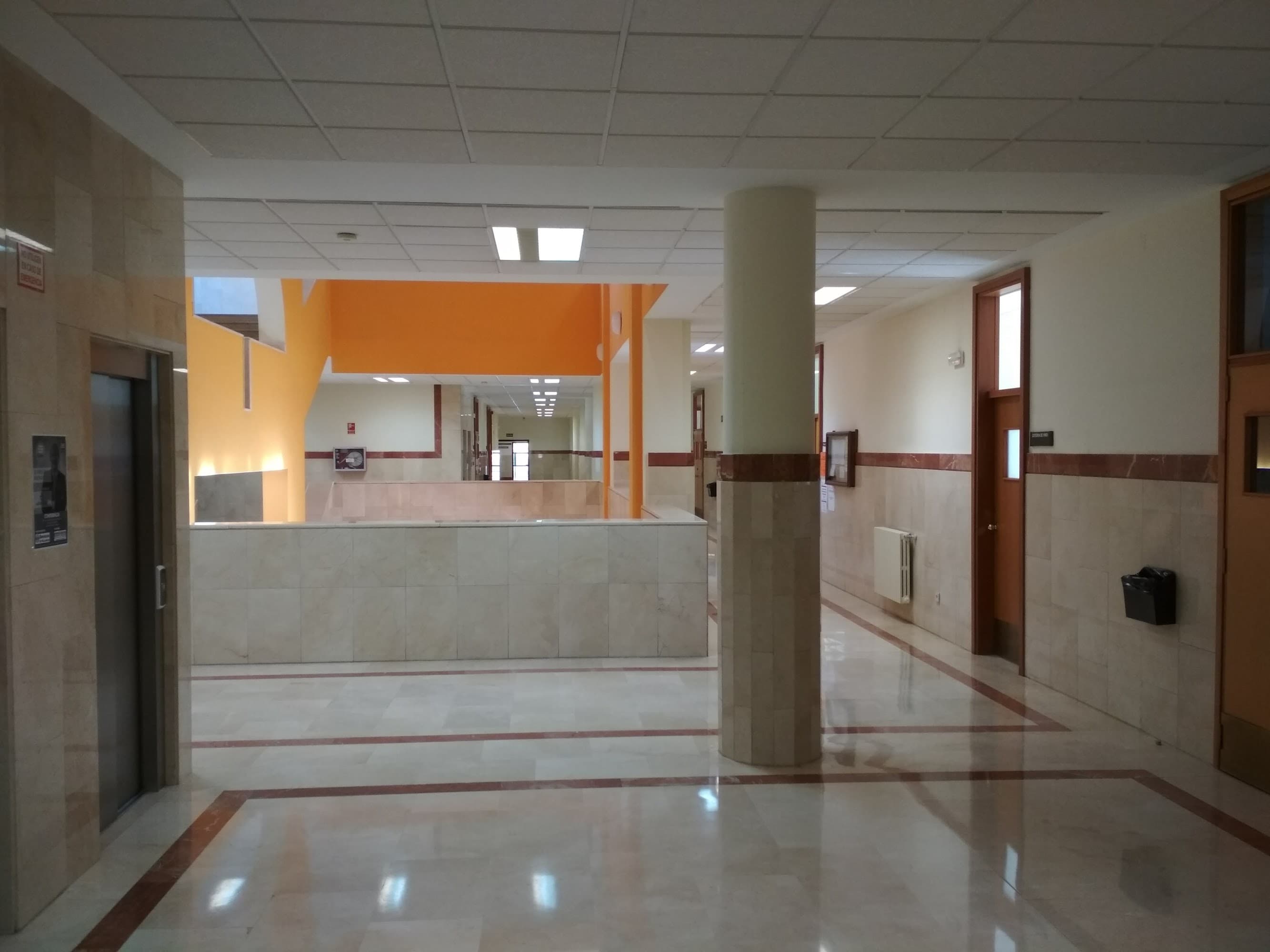 Foto secundaria del campus Facultad de Comercio