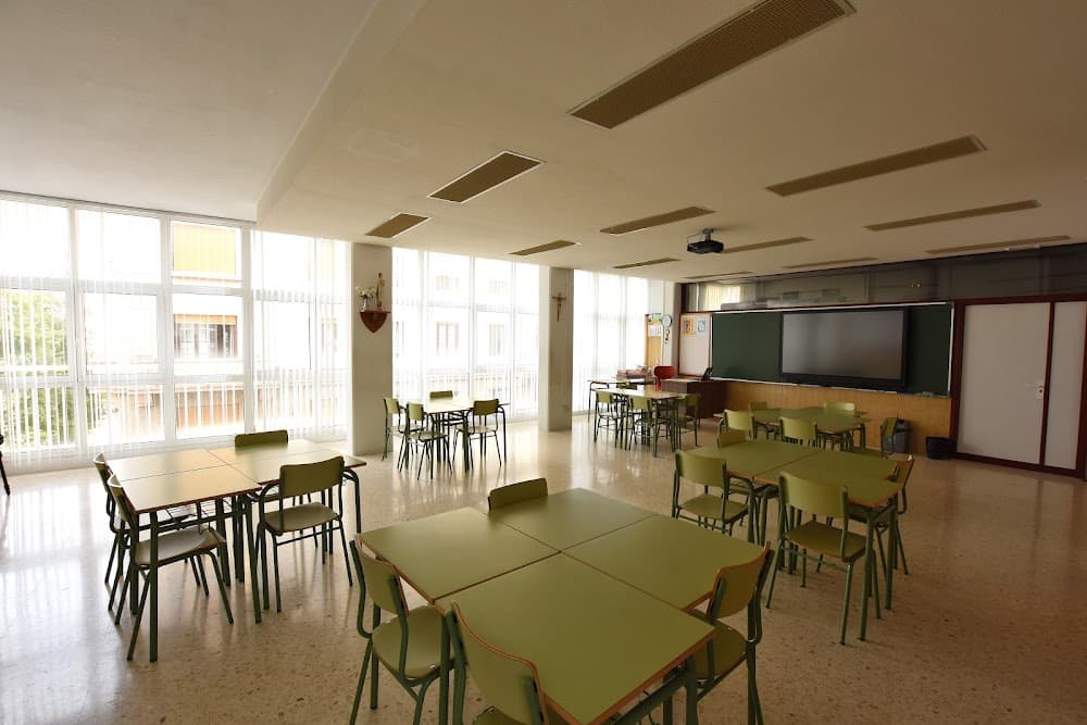 Foto secundaria del campus La Grande Obra De Atocha