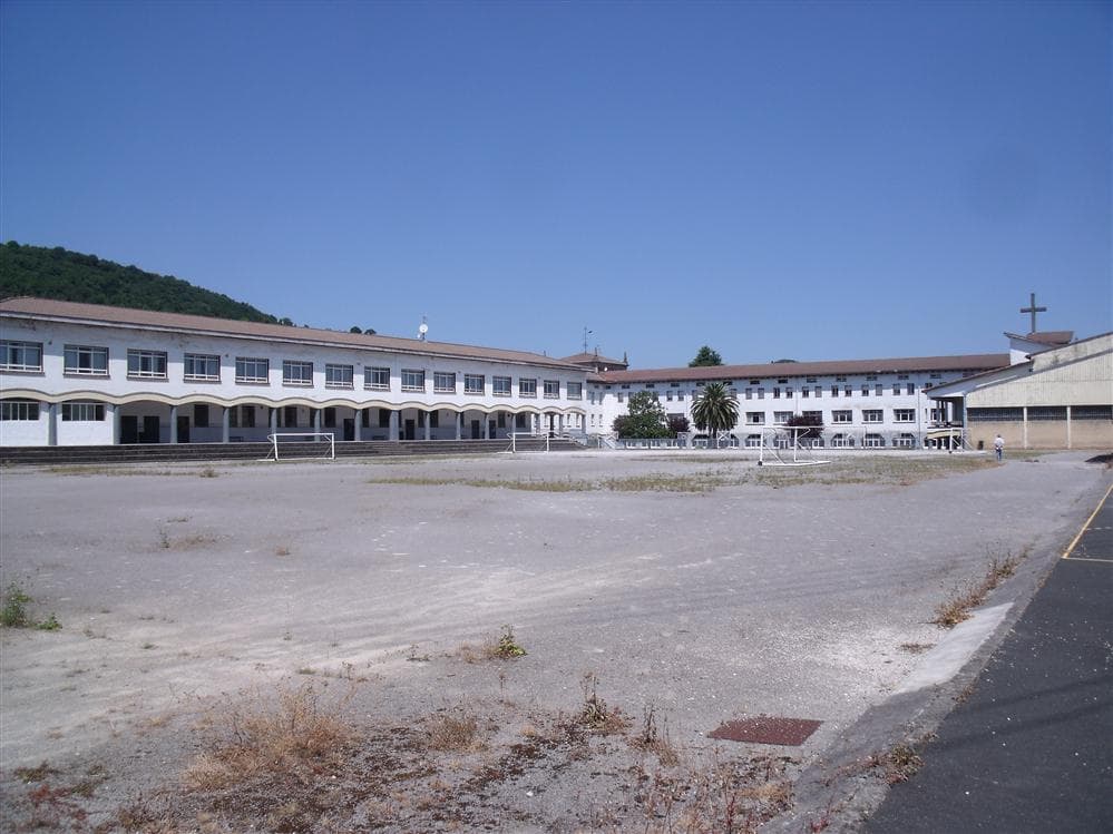 Foto secundaria del campus Salesianos Urnieta
