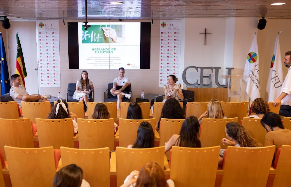 Foto secundaria del campus Ceu San Pablo Castellón