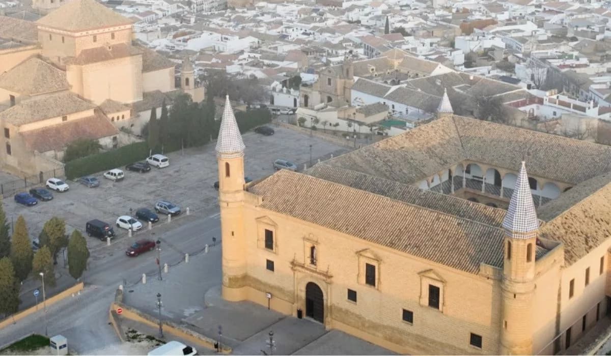 Foto secundaria del campus Centro Universitario de Osuna