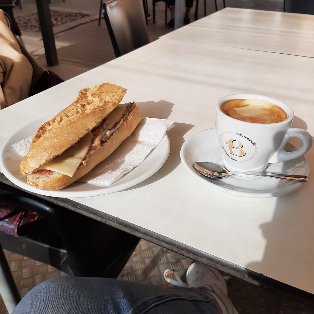 Foto secundaria del campus Jaume I