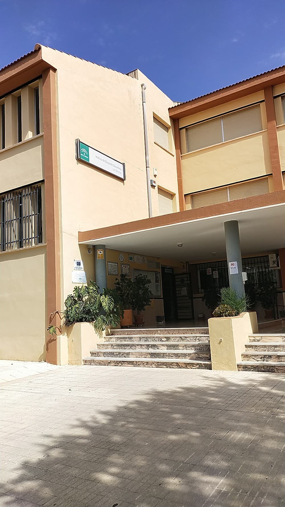 Foto secundaria del campus Los Boliches