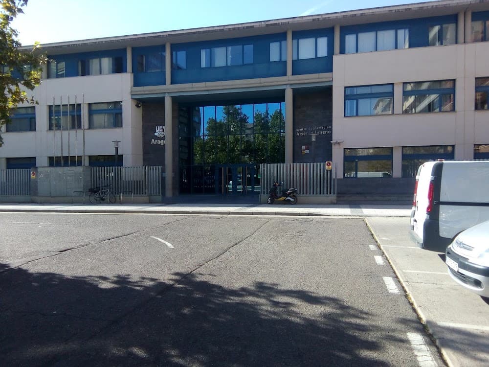 Foto secundaria del campus Arsenio Jimeno