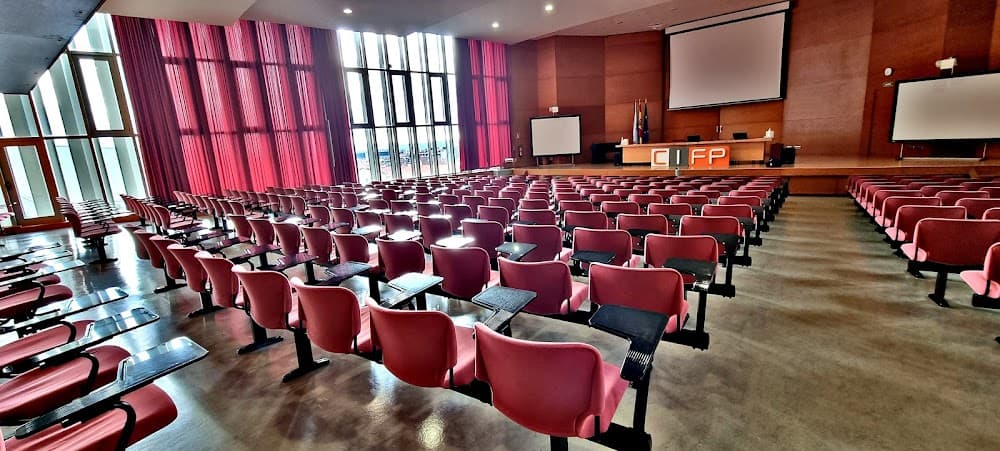 Automatització I Robòtica Industrial a Politécnico De Santiago (Politécnico De Santiago, Santiago De Compostela): foto 4