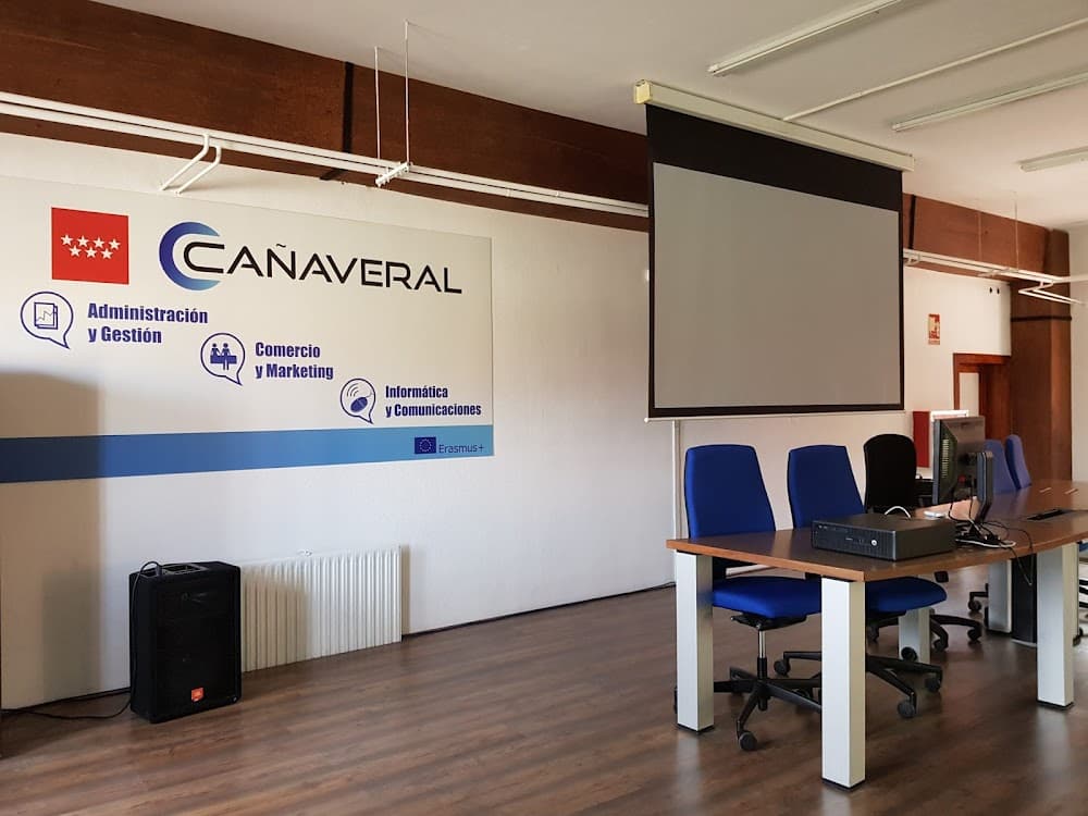 Foto secundaria del campus El Cañaveral