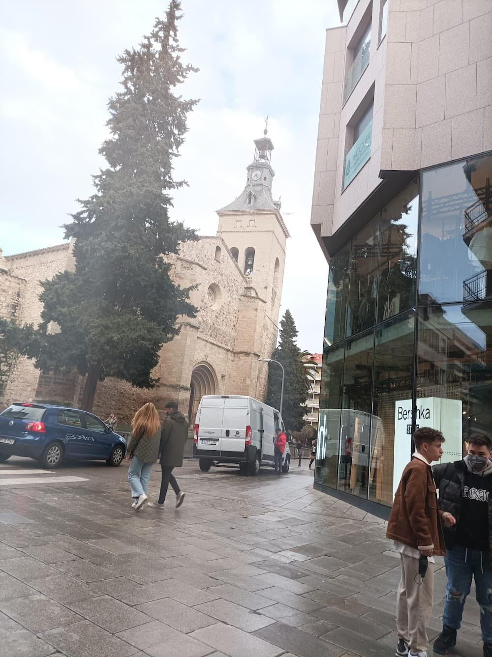 Foto secundaria del campus Antonio Calvín