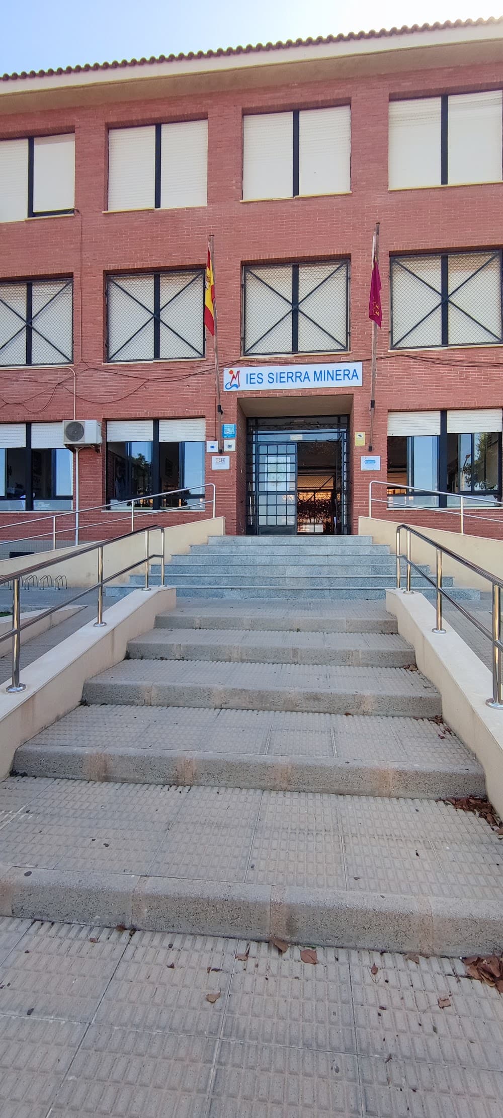 Foto secundaria del campus Sierra Minera