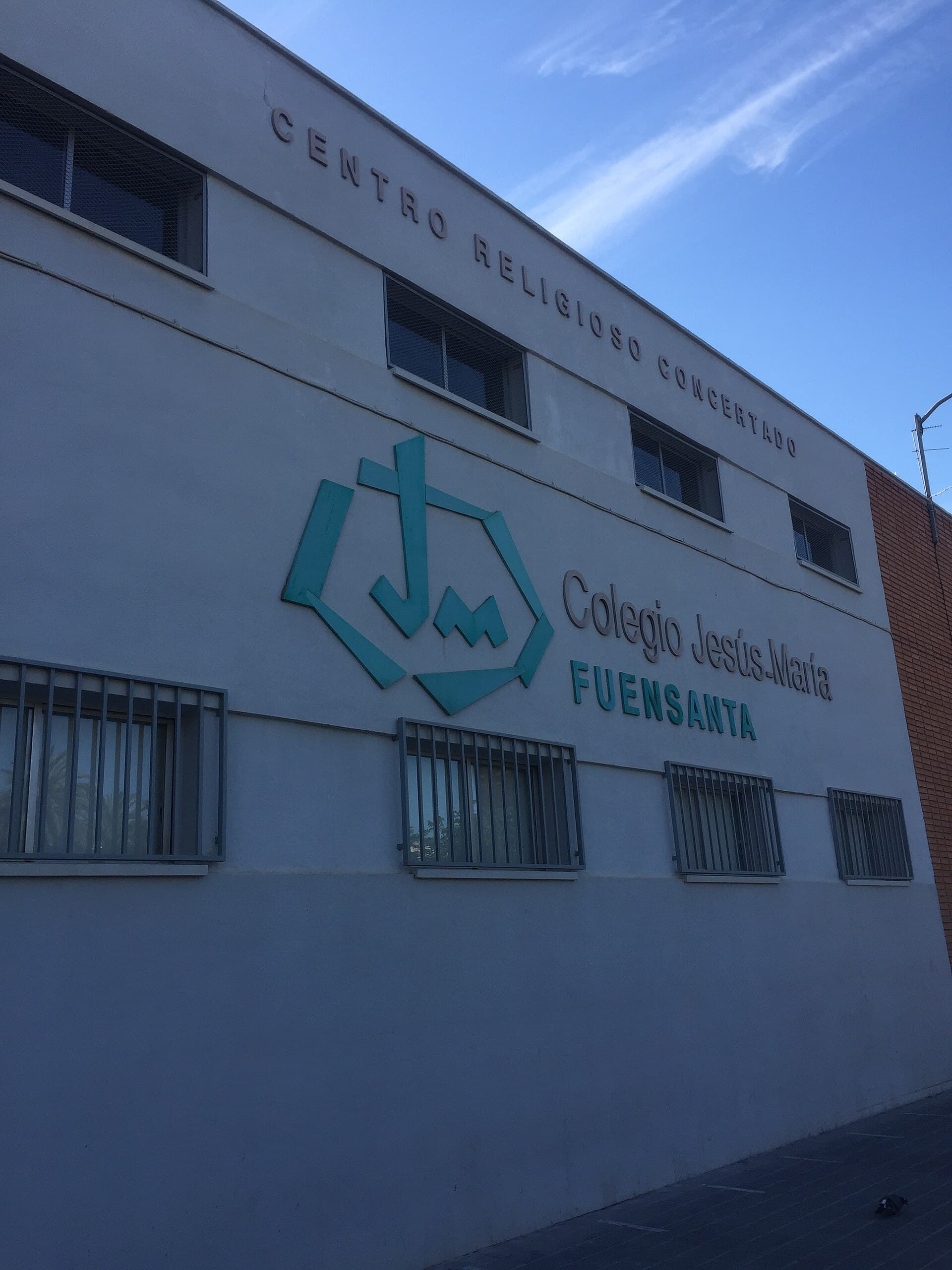 Servicios Administrativos en Centro Privado de Educación Infantil Primaria y Secundaria JESÚS MARÍA-FUENSANTA (Centro Privado de Educación Infantil Primaria y Secundaria JESÚS MARÍA-FUENSANTA, Valencia): foto 1