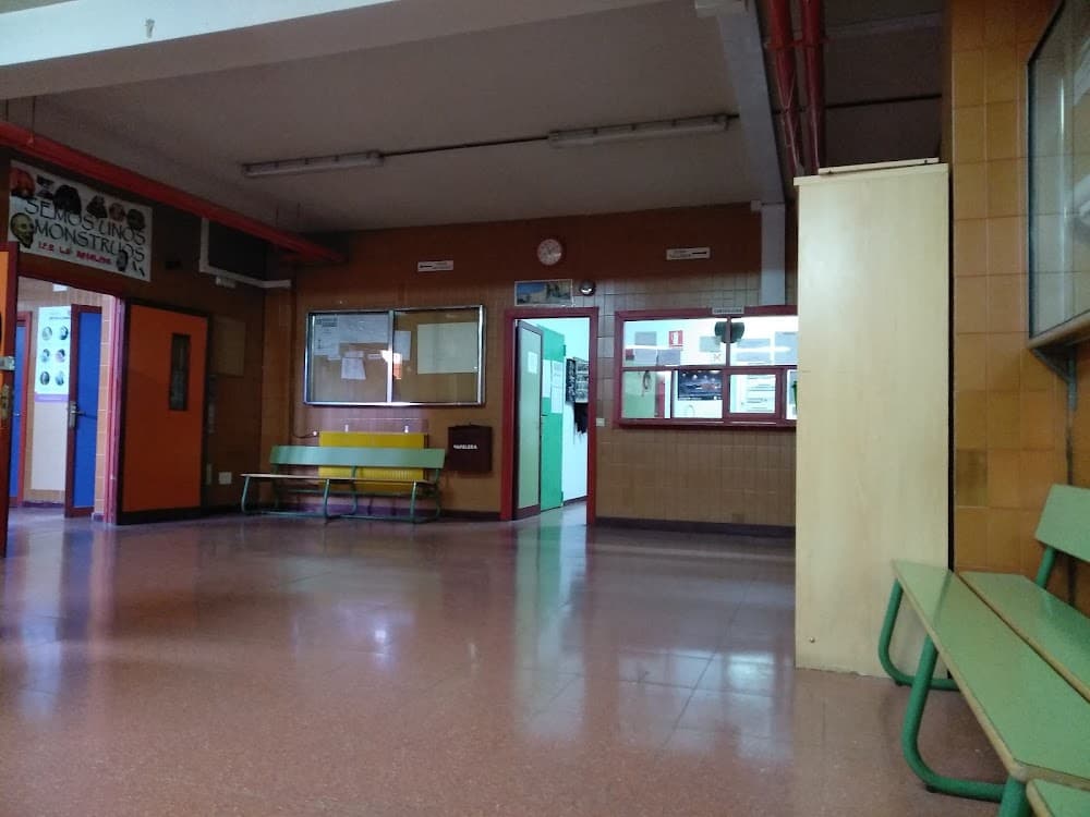 Foto secundaria del campus La Arboleda