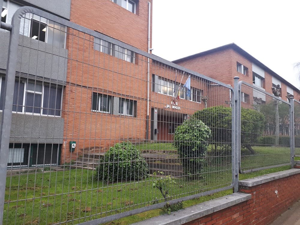 Foto del campus I.e.s. "roces"