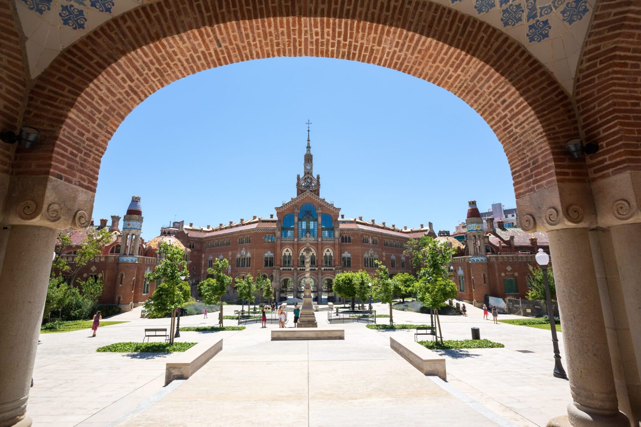 Cures Auxiliars D'infermeria a Institut d'FP Sanitària Sant Pau (Institut d'FP Sanitària Sant Pau, Barcelona): foto 1