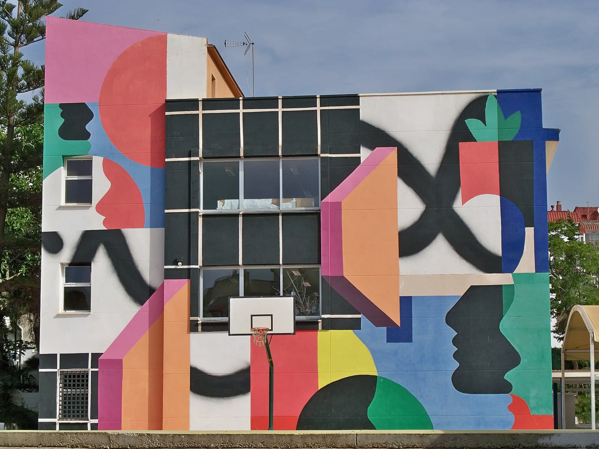 Peluquería y Estética en Instituto de Educación Secundaria Carlinda (Instituto de Educación Secundaria Carlinda, Málaga): foto 1
