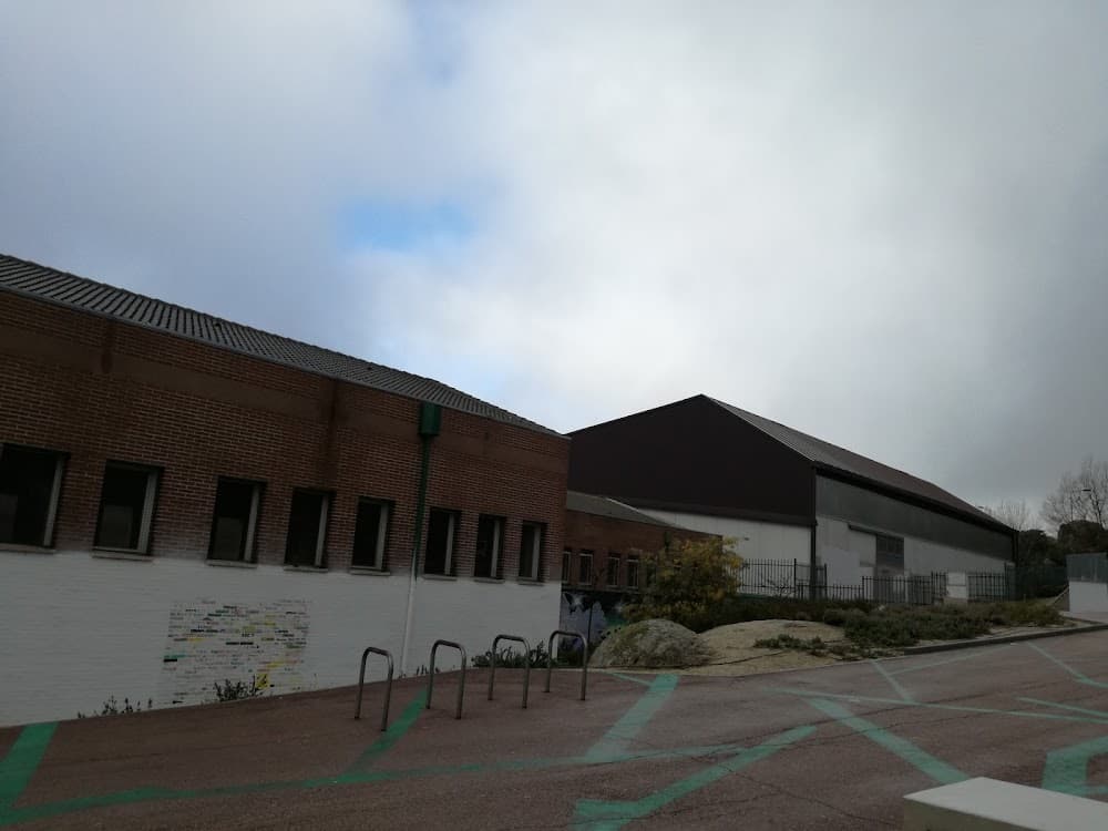 Foto secundaria del campus Diego Velazquez