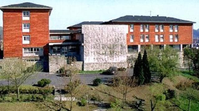 Administración Y Finanzas en Santa Maria De Artagan (Santa Maria De Artagan, Bilbao): foto 1