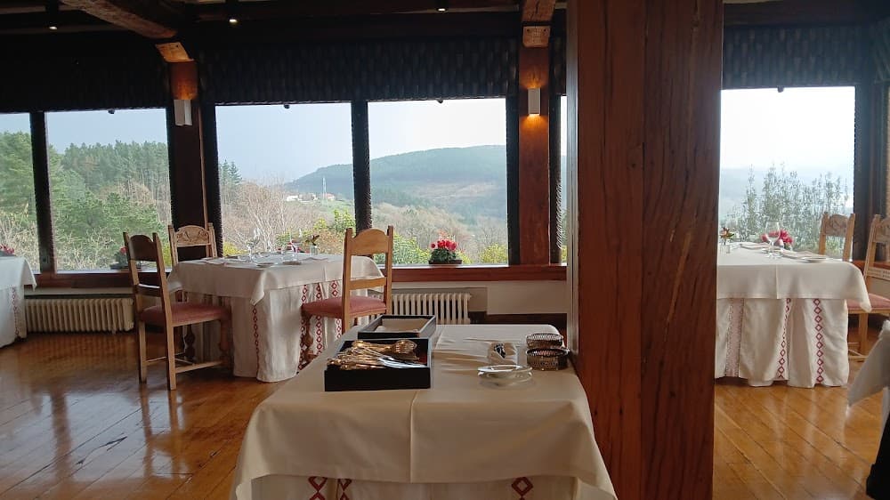 Foto secundaria del campus Andra Mari