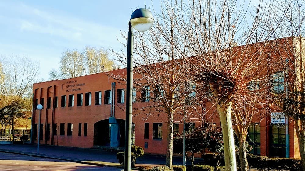 Mecatrónica Industrial en Juan Martín El Empecinado (Juan Martín El Empecinado, Aranda De Duero): foto 3