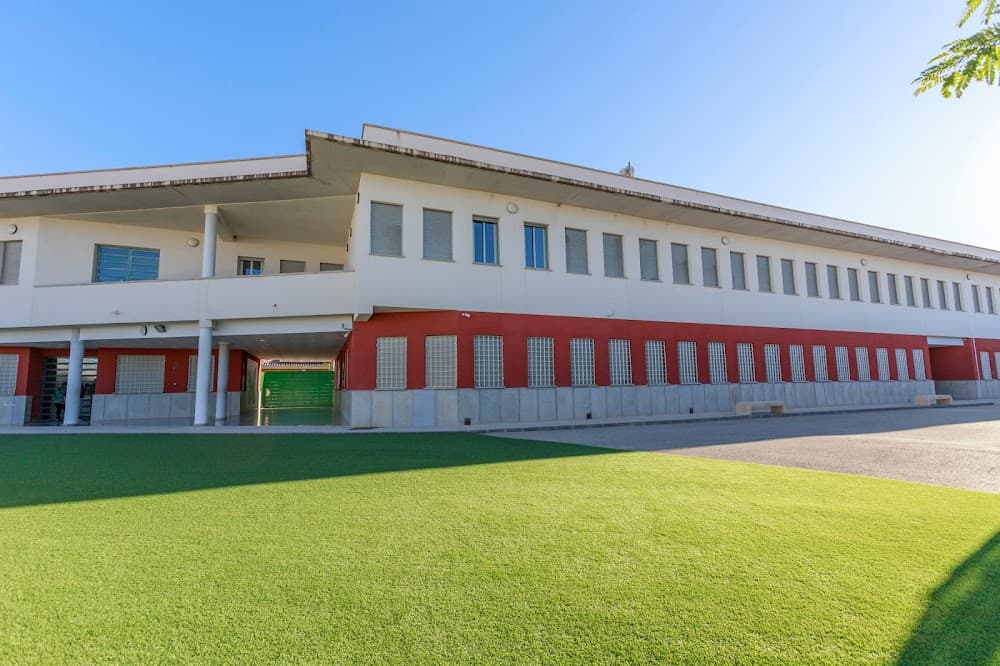 Foto secundaria del campus Los Olivos