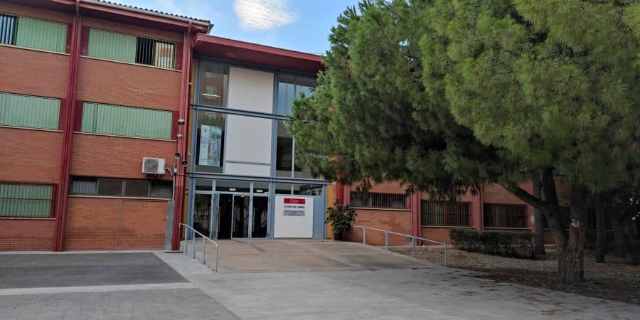 Informática y Comunicaciones en Vicent Castell I Doménech (Vicent Castell I Doménech, Castellón De La Plana): foto 1