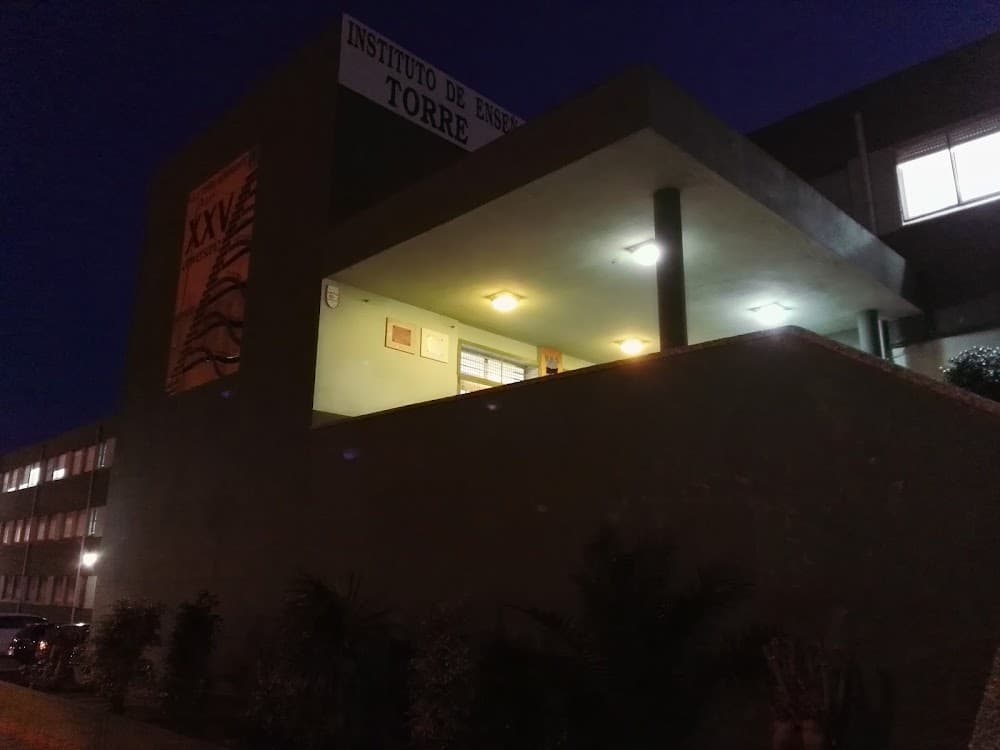 Foto secundaria del campus Torre Almirante