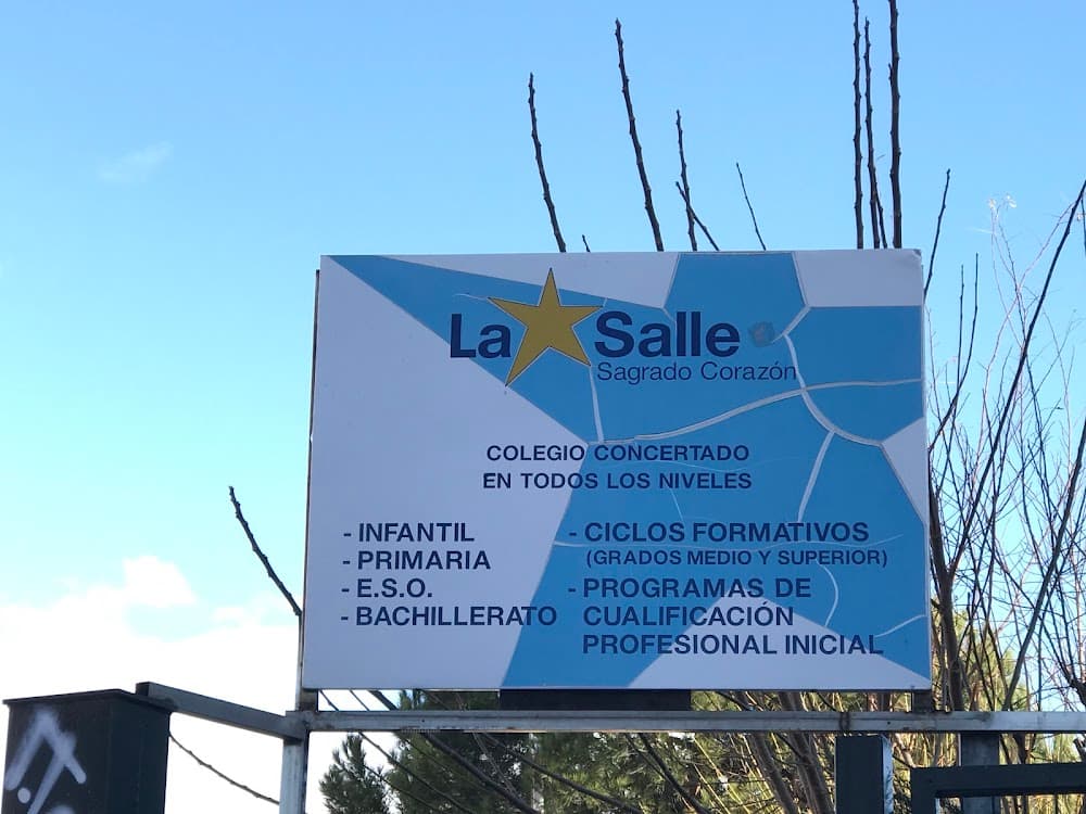 Foto secundaria del campus La Salle-sagrado Corazon
